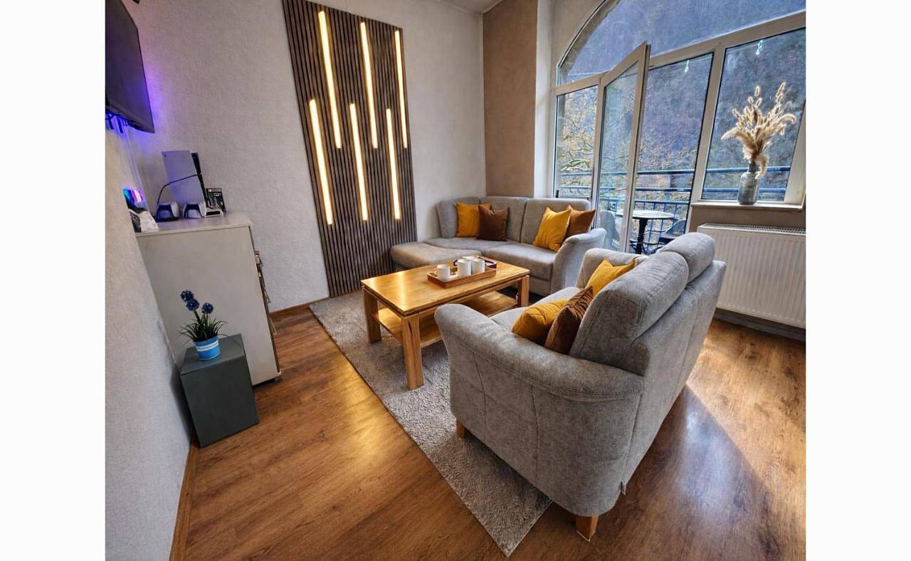 Ganze Wohnung, Worker & Monteur Apartments - Haus Burgstadt - Grill & Bundesliga in Altena, Märkischer Kreis