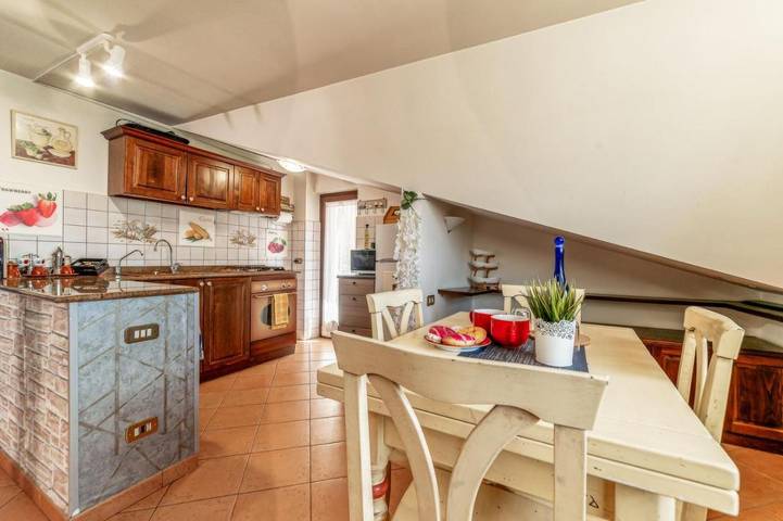Gîte pour 3 personnes, avec balcon, animaux acceptés à Fonte Nuova - 4