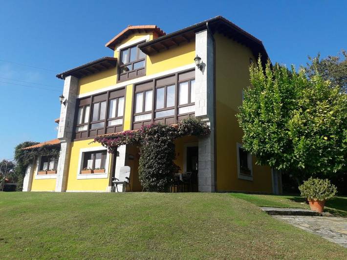 Casa rural para 8 personas, con jardín además de sauna y jacuzzi en Comarca de Oriente - 2