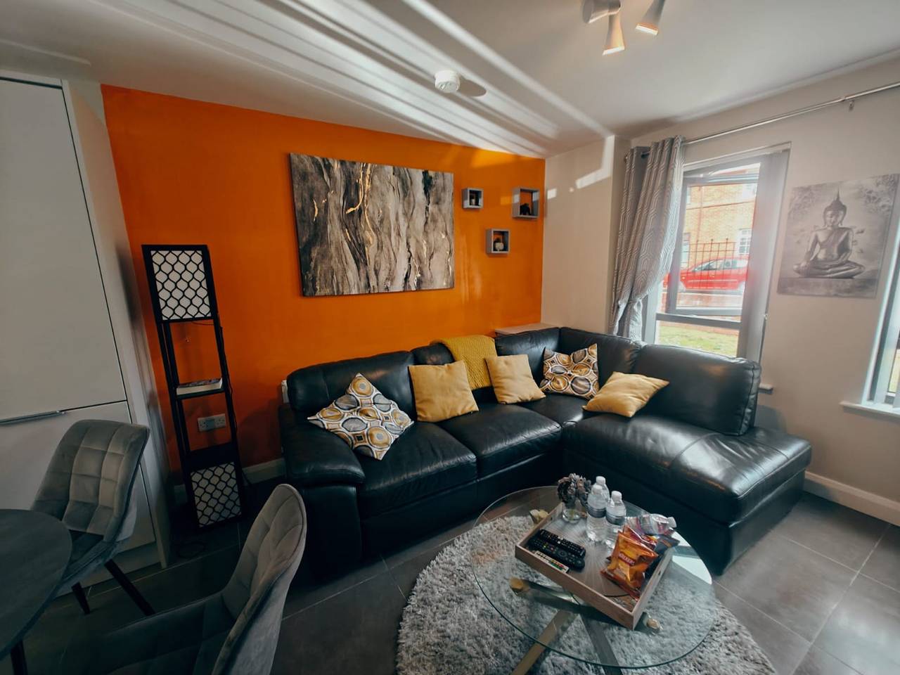 Entire apartment, Belfast Central 2 bedroom luxurious modern stay in Belfast, County Antrim