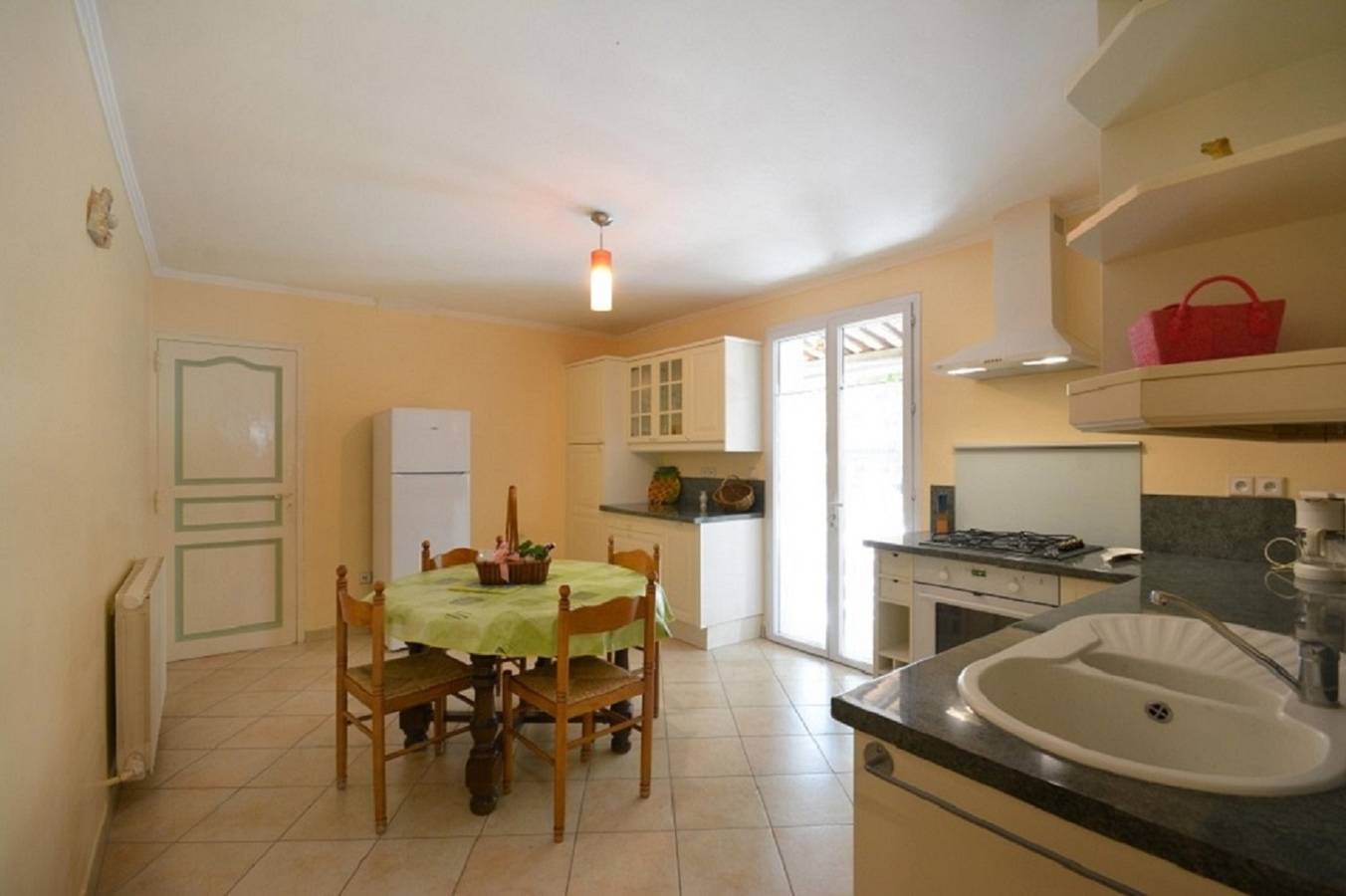 Villa charmante à Saint-Didier avec piscine privée in Saint-Didier, Parc naturel régional du Mont-Ventoux