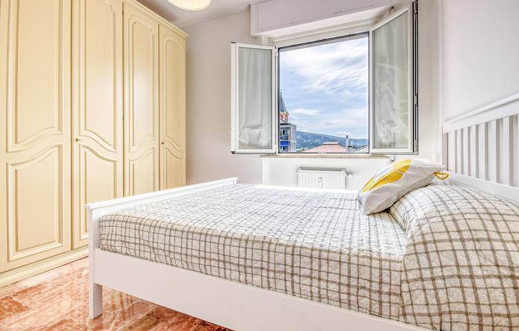 Gîte pour 6 personnes, avec terrasse à Chiavari - 4