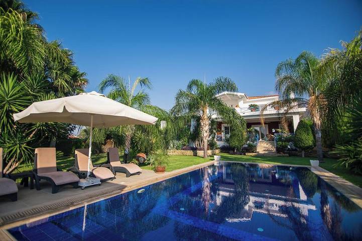 Ferienhaus für 8 Personen, mit Garten und Balkon in Nordzypern