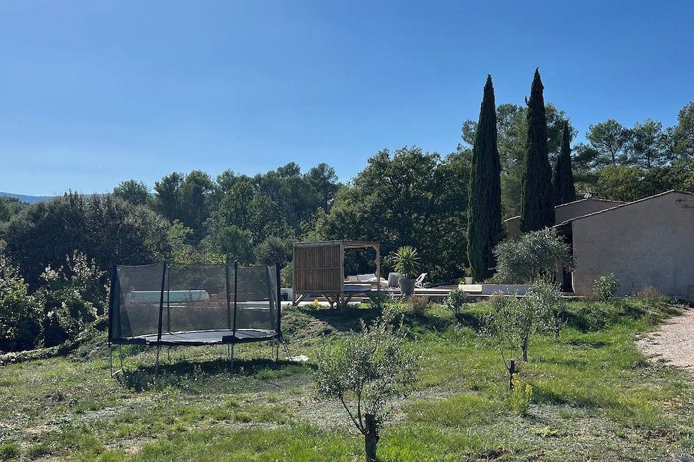Villa Nilet in the heart of Provence in the Var in Saint-Maximin-la-Sainte-Baume, Brignoles region