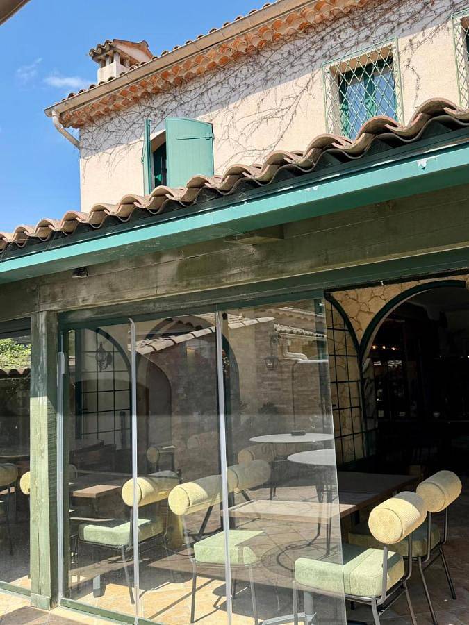 L'Imprevisto in Grasse, Côte méditerranéenne (France)
