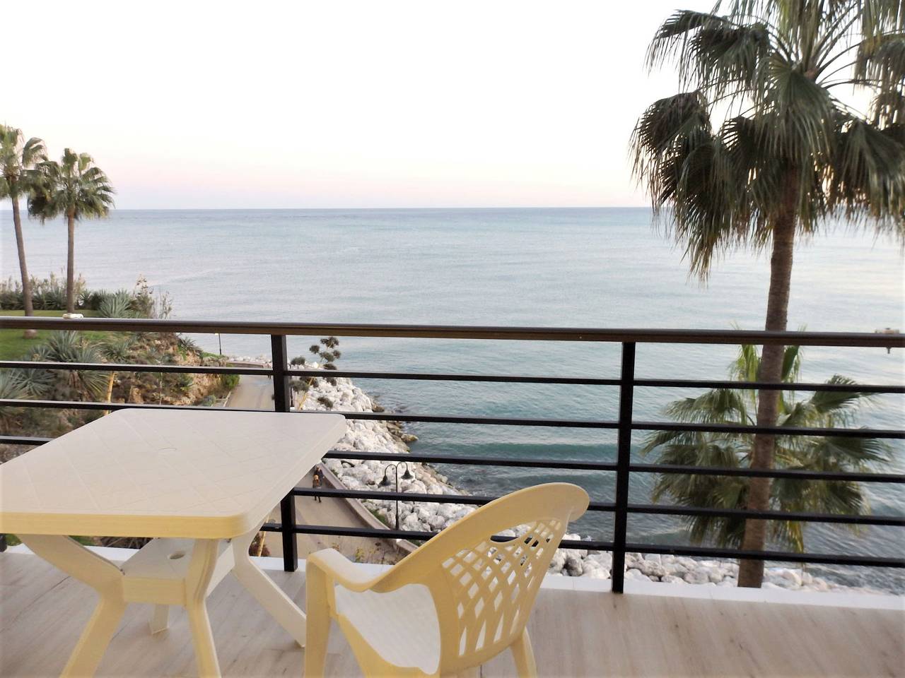 Geheel appartement, Santa clara 4 Apartment in La Carihuela, Torremolinos