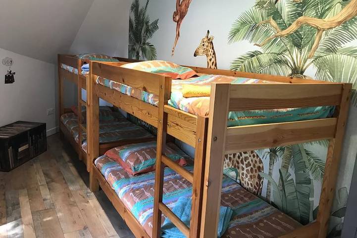 Location de vacances pour 8 personnes, avec terrasse et jardin à Urzy - 2