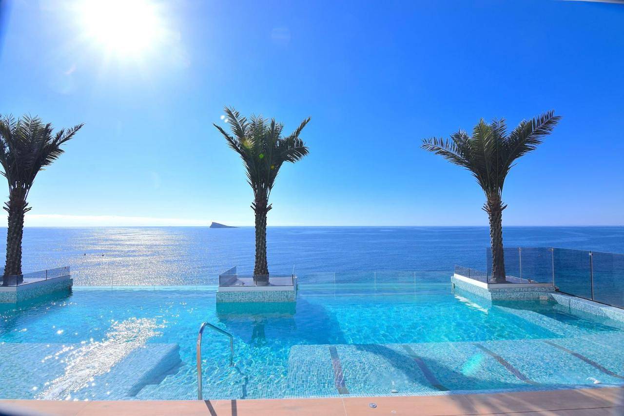 Appartement entier, Apartamento de lujo en primera linea de playa in Playa de Poniente, Benidorm