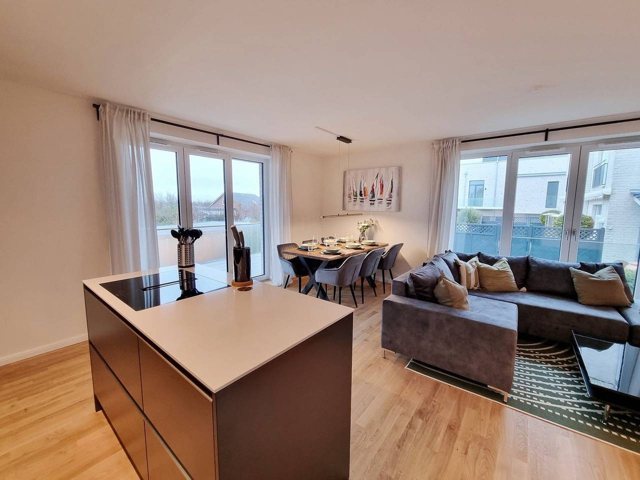 Ganze Wohnung, Ostsee Ferienwohnung Seeräuber in 1. Reihe zum Strand, nur 50m Fußweg zum Meer in Kalifornien (Ostsee), Schönberg