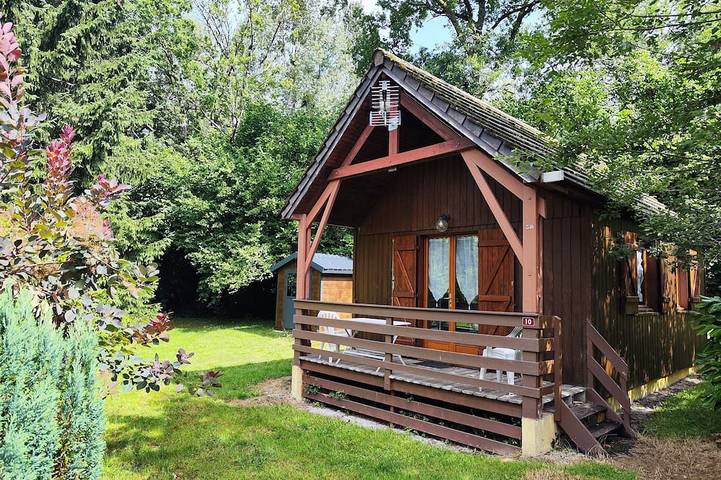 Chalet pour 4 personnes, avec jardin et terrasse, animaux acceptés dans le Parc naturel régional du Morvan