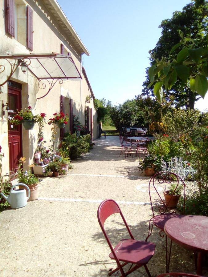 Double Room with Garden View in Montpeyroux, Périgord Pourpre
