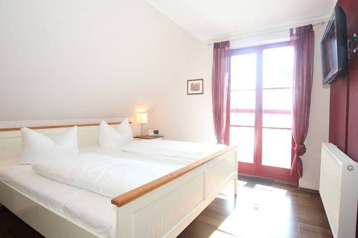 Ferienhaus für 6 Personen, mit Balkon und Garten sowie Sauna in Wohlenberg - 2