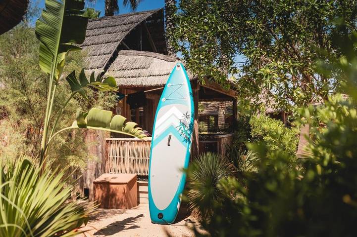 Station pour 6 personnes, avec sauna et vue ainsi que piscine et jardin, animaux acceptés dans Plage de Pampelonne - 4