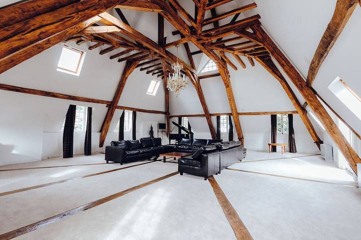 Gîte pour 30 personnes, avec jardin et sauna à Pouligny-Notre-Dame - 2