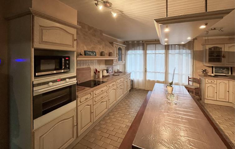 Apartment am Strand mit WLAN, TV, Parkplatz und Grill in Gouville-sur-Mer, Coutances und Umgebung