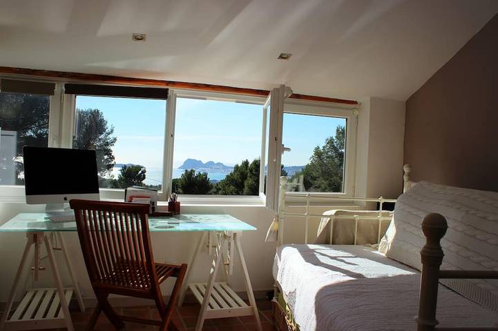 Villa pour 7 personnes, avec jardin, animaux acceptés à la La Ciotat - 2