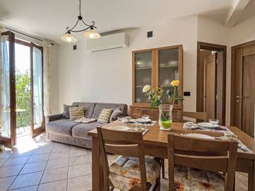 Gîte pour 5 personnes, avec balcon ainsi que jardin et vue à Savona