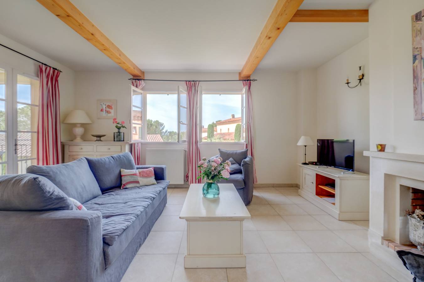 Appartement entier, Appartement 2 Chambres Avec Terrasse Et Jardin (N°510) in La Motte, Côte méditerranéenne (France)
