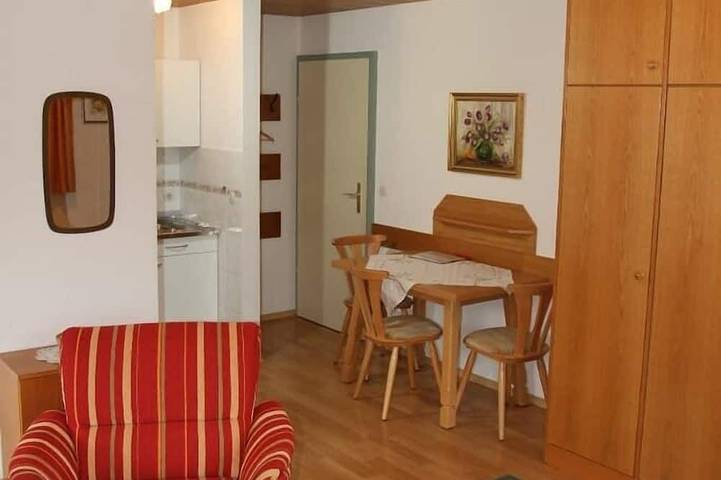 Ferienwohnung für 3 Personen, mit Garten und Sauna sowie Balkon in Lam - 3