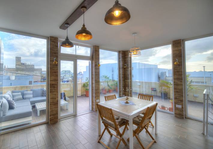 Location de vacances pour 6 personnes, avec terrasse dans Tas-Sliema