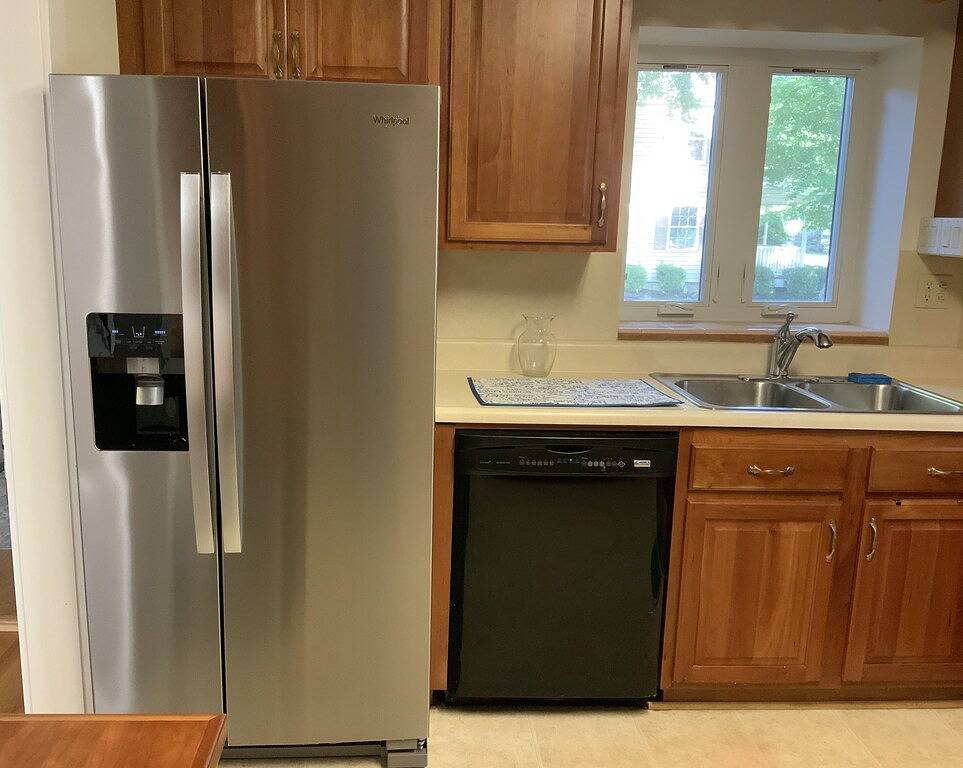 New Luxury Home! Near Princeton Sleeps 7 in West Windsor Township, Mercer County