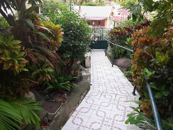 Gîte pour 5 personnes, avec jardin et vue à Les Anses-d'Arlet - 3