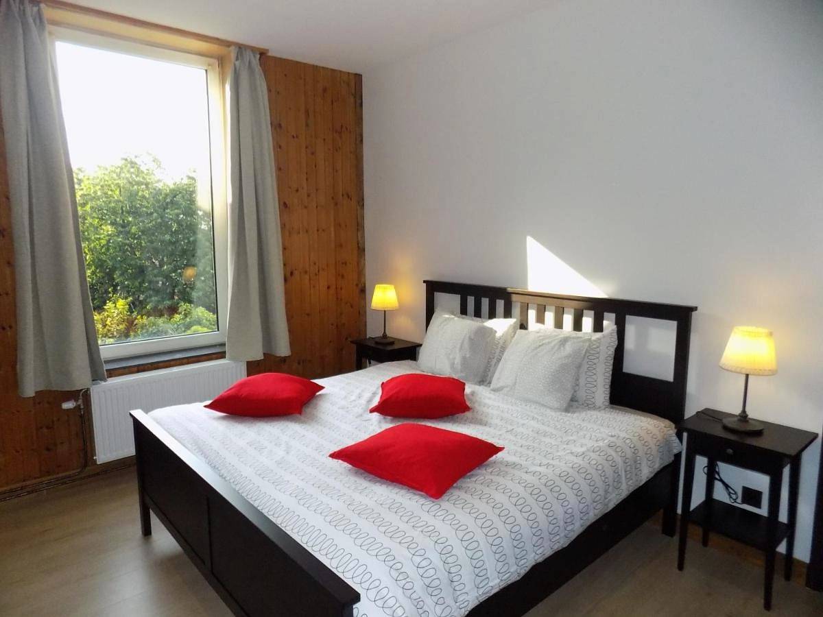 Appartement entier, Maison Roosevelt - Charleroi Airport - Ideal Families in Gosselies, Charleroi