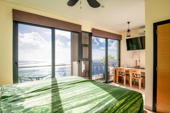 Maison d’hôte pour 2 personnes, avec vue sur le lac et terrasse ainsi que piscine et vue sur l' Île de Madère - 3