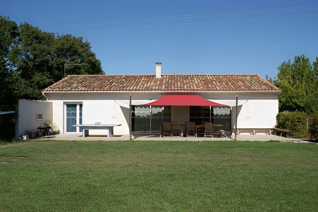 La Grange - Gîtes les Grandes Chaumes in Chambon (Charente-Maritime), Région de Rochefort