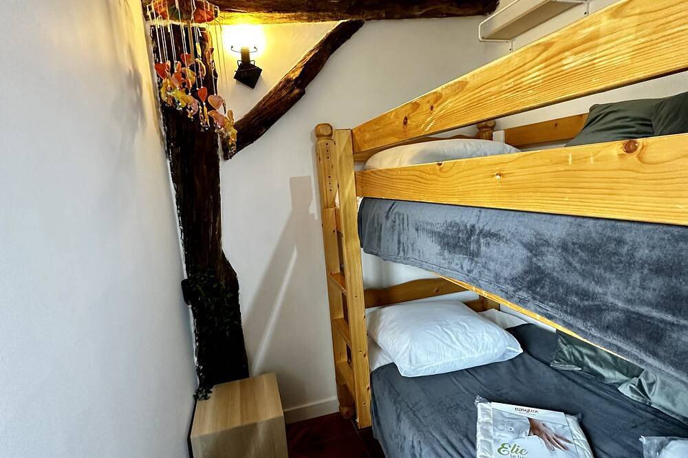 Gîte Cocooning à Proximité des Cascades, des Lacs, des Sites Naturels à Visiter in Monnet-la-Ville, Französischer Jura