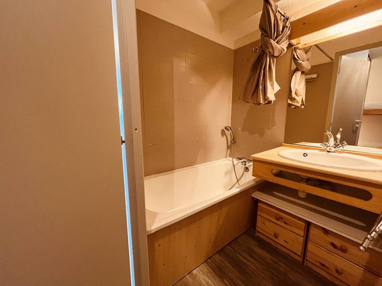 Appartement entier, Appartement 2 pièces pour 5 personnes avec accès direct aux pistes et balcon – Vallandry in Landry, Massif de la Vanoise