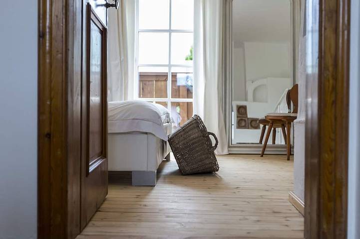 Chalet Foresthouse, Chalet, nur 25 min. nach Salzburg, Garten,  Sauna, Whirlpool in Golling an der Salzach, Tennengau