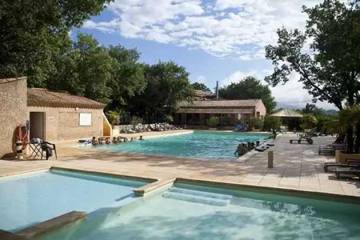 Camping für 2 Personen in Saint-Saturnin-lès-Apt, Provence, Bild 2