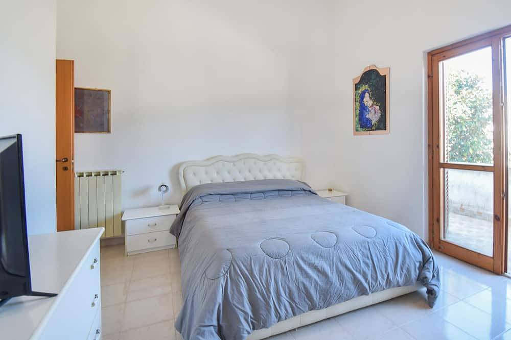 3 bedroom cozy home in Lavinio in Anzio, Province de Rome