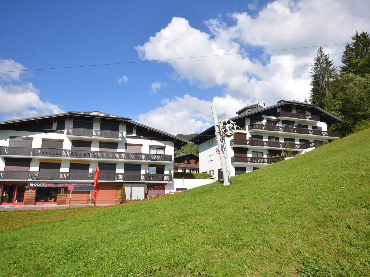 Entire apartment, Apartment with balcony at the foot of the slopes, Les Gets in Les Gets, Les Portes du Soleil