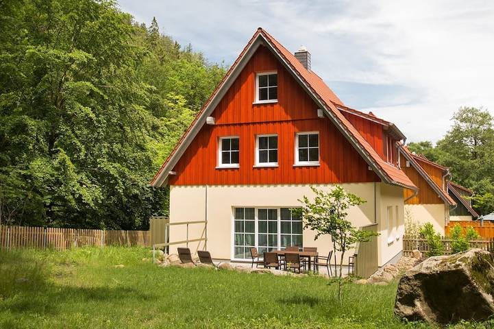 Ferienhaus für 8 Personen, mit Terrasse und Sauna in Ilsenburg