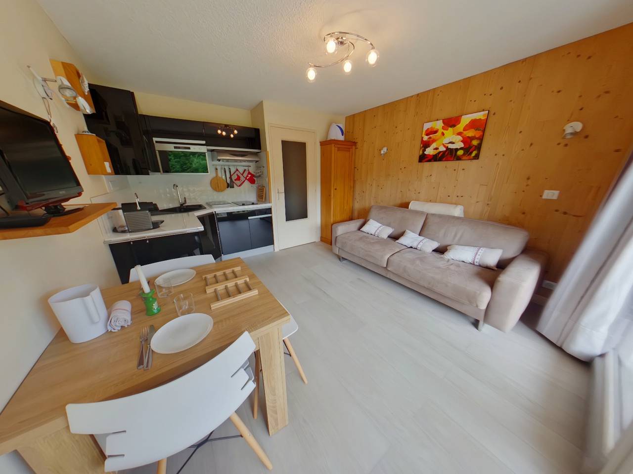 Apartamento entero, Apartamento tranquilo con balcón - 4 pers. in Prémanon, Parc naturel régional du Haut-Jura