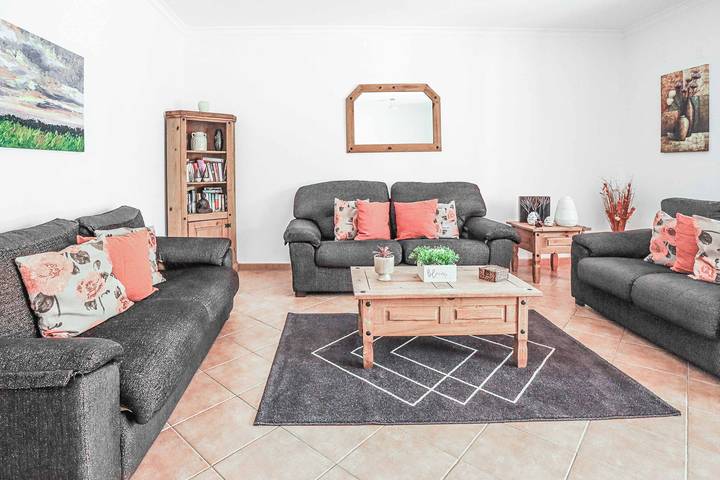 Location de vacances pour 8 personnes, avec terrasse dans Alcantarilha - 4