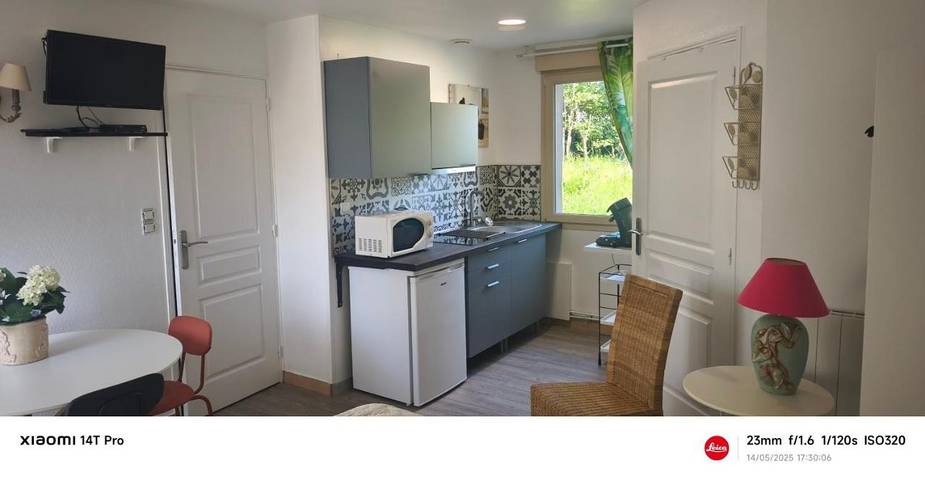 Gîte pour 2 personnes, avec Terrasse et Jardin à Attin - 2