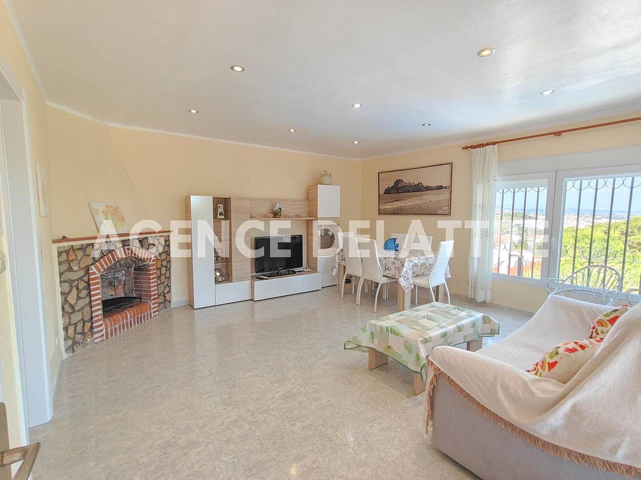Sonnige Villa mit privatem Pool & Wifi, 3 Schlafzimmer in Peñiscola, Costa del Azahar