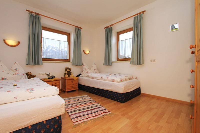 Ganze Ferienwohnung, 6-Personenwohnung, Nr.2 in Hochfilzen, Saalbach-Hinterglemm