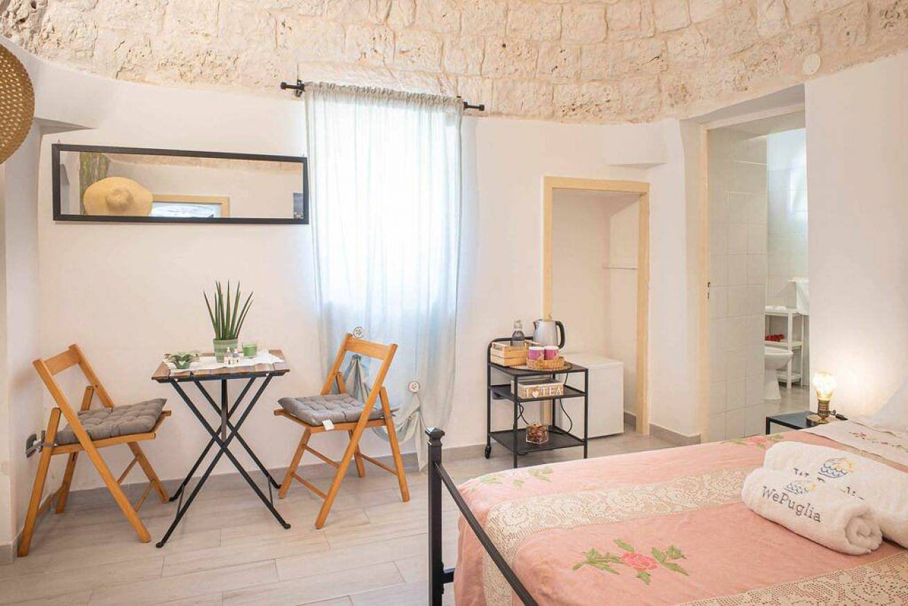Wepuglia - La Maison-D B&B: Trullo in Cristo Re, Monopoli