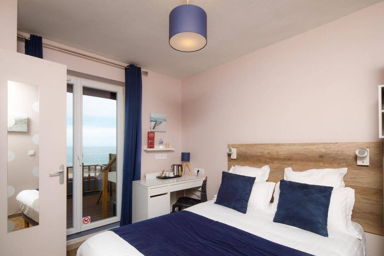 Saint Aubin Logis Hôtel & Restaurant in Saint-Aubin-sur-Mer (Calvados), Région de Caen