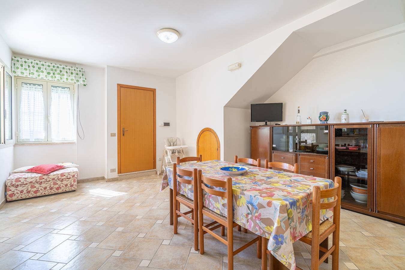 Appartement entier, Appartement 'Lorenzo' avec vue sur la mer, Wi-Fi et climatisation in Marzamemi, Pachino