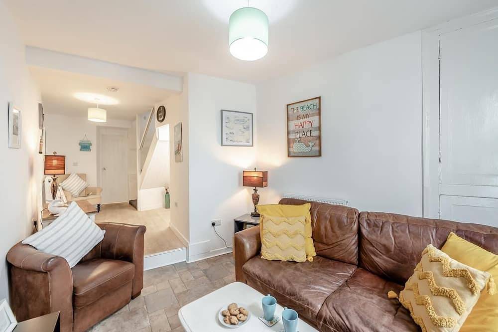 2 Bed in Brixham in Brixham, Torbay