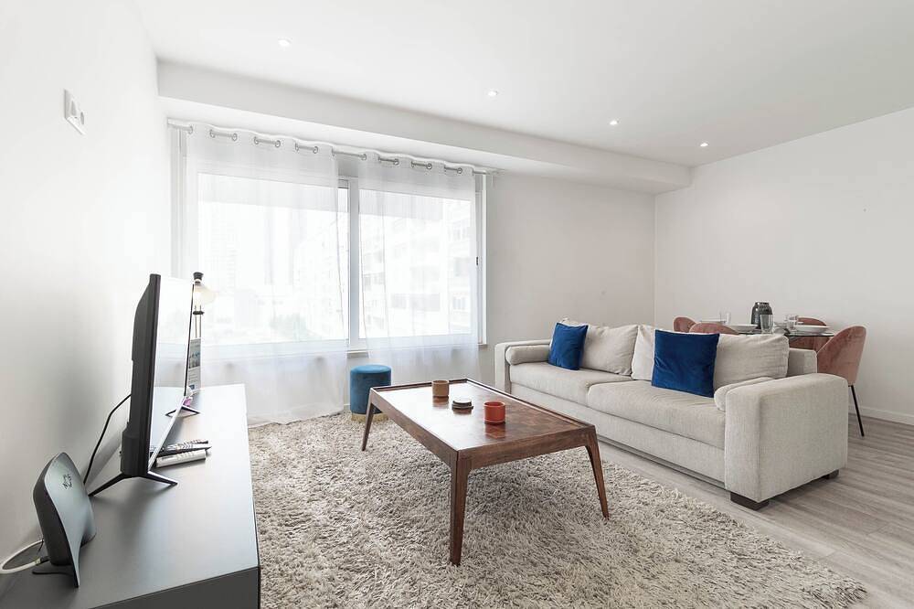 Holiday apartment in Lisbon from £123 per night