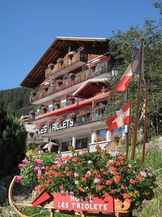 Hôtel pour 2 personnes, avec vue et balcon à Chatel - 2