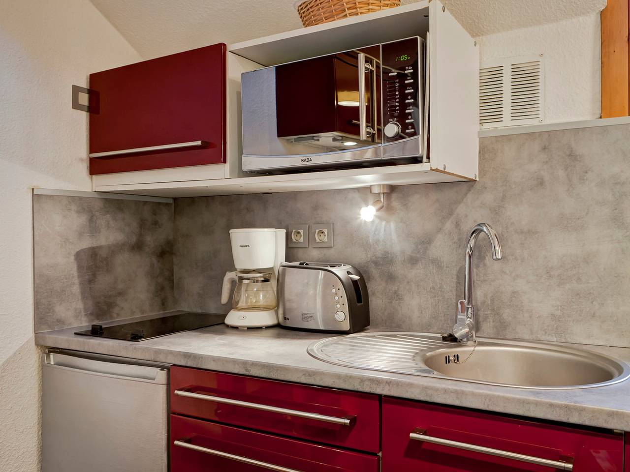 Entire apartment, Central Apartment with Ski Access and Modern Amenities in Brides-les-Bains, Les Trois Vallées