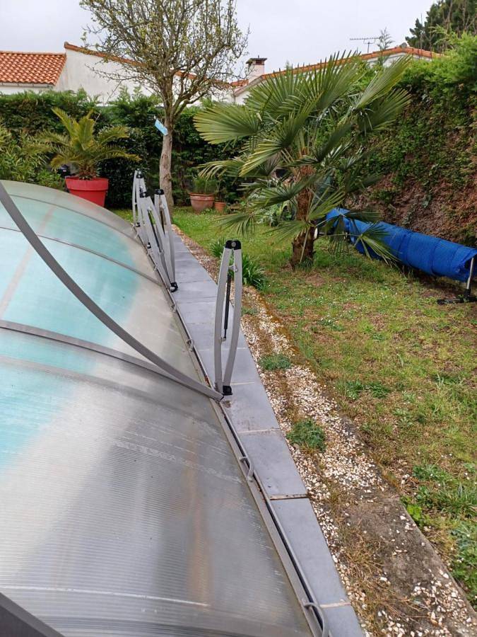 Location de vacances pour 3 personnes, avec jardin et piscine à Barzan - 2