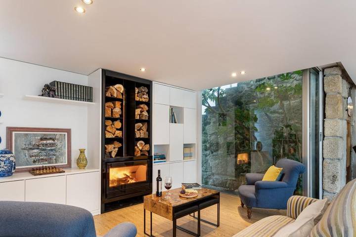 Location de vacances pour 10 personnes, avec jardin ainsi que terrasse et piscine dans Forjães - 4